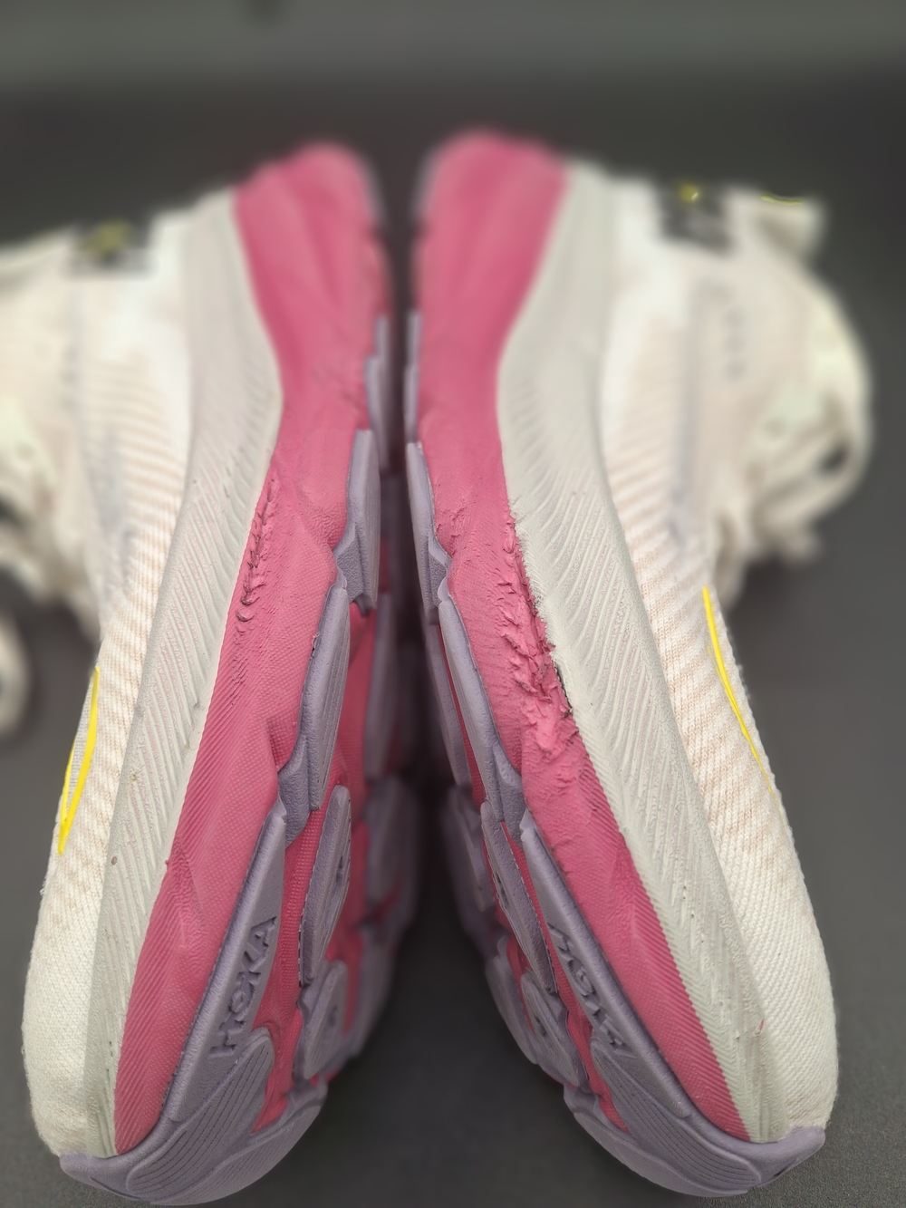 ​Hoka Bondi 8 White Pink Yellow Running Shoes Women’s 7D Wide - Picture 7 of 7